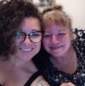 Meet your Posher, Lhesley